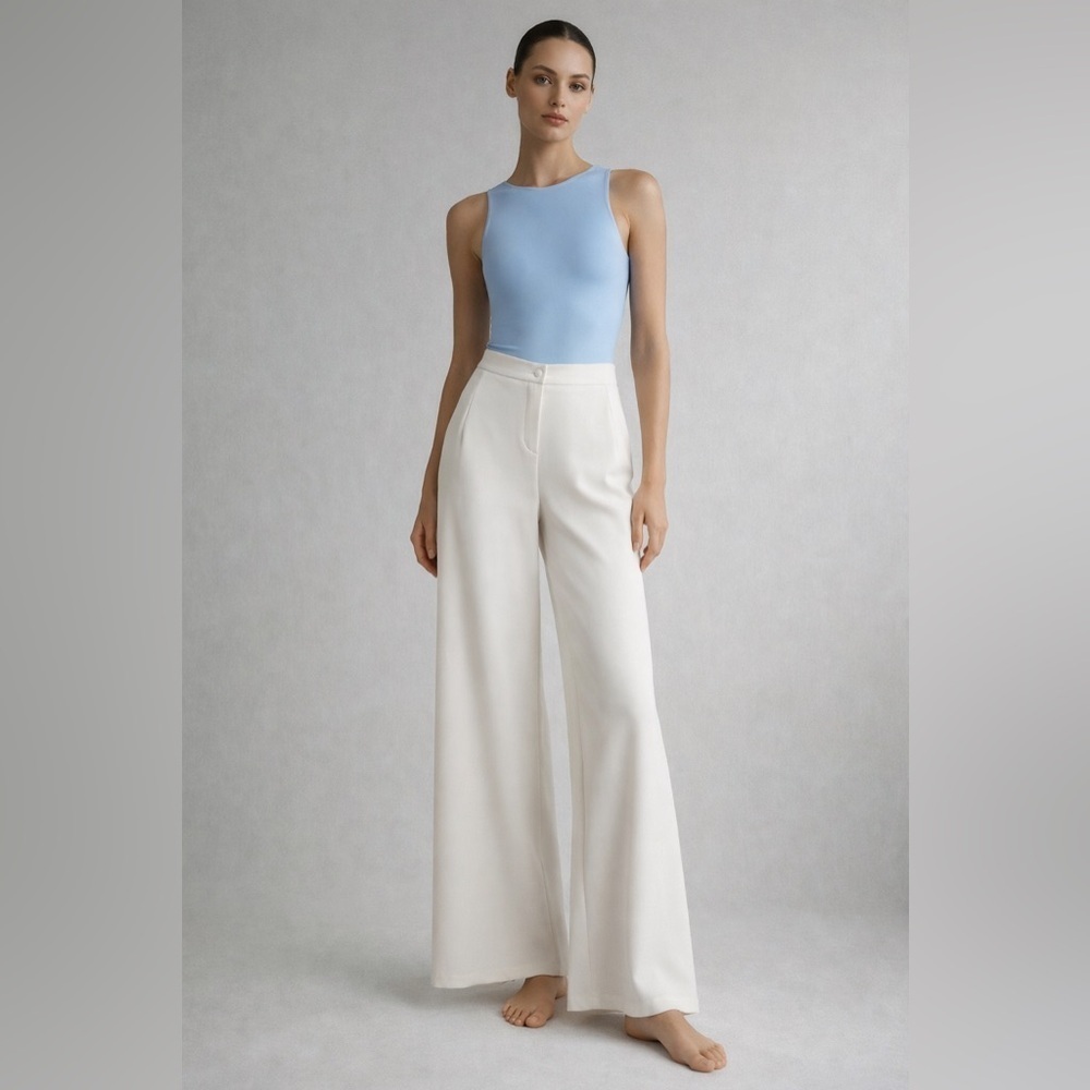 Lelagia High Waisted Wide Leg Flowy Pants White sz Small